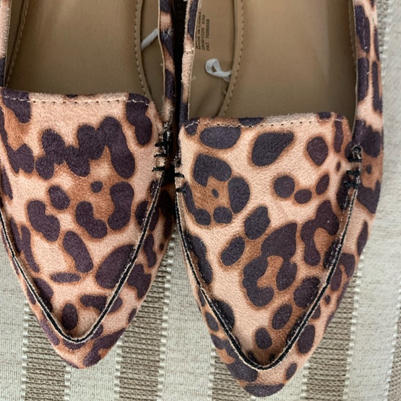 Time&Tru Memory Foam Animal Print Flats SIZE 7 - Picture 5 of 6